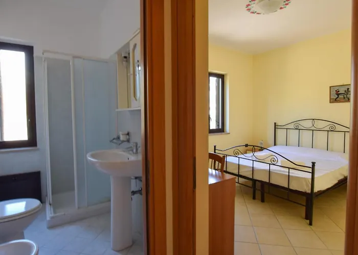 Apartman Cozy In With Wifi